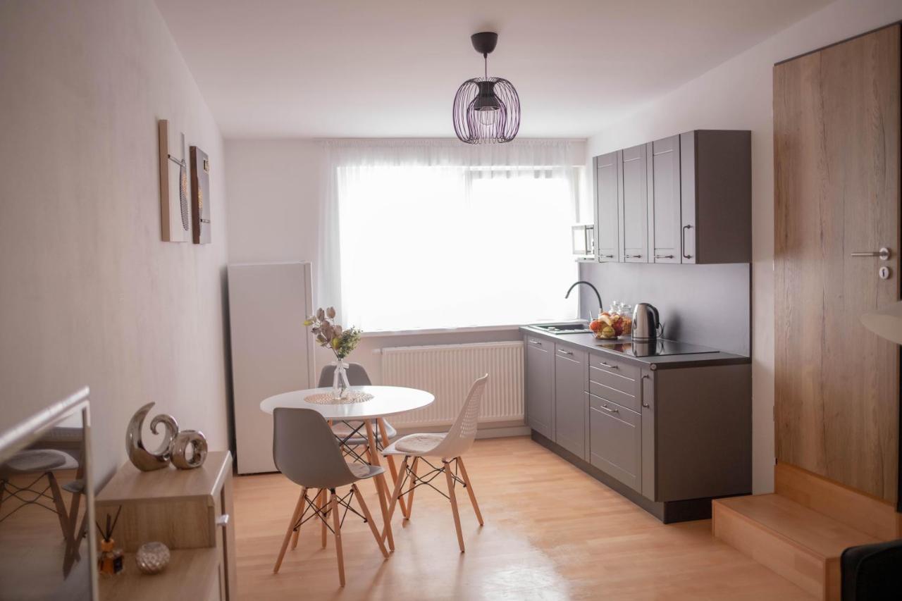 Rezidence Kbely - Free Parking Apartment Prague Exterior photo