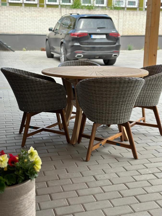 Rezidence Kbely - Free Parking Apartment Prague Exterior photo